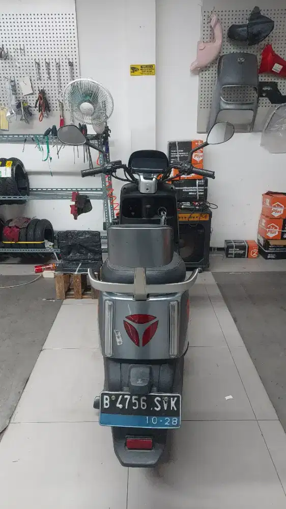 Yadea E8Spro listrik