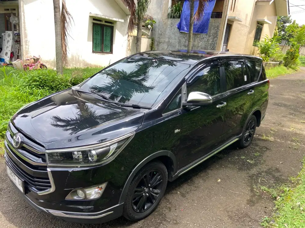 Toyota Kijang Innova 2018 Bensin
