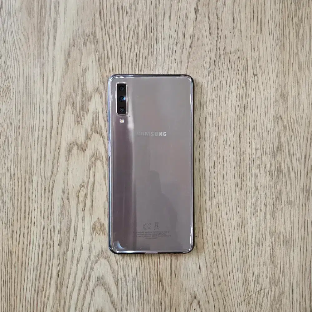Samsung Galaxy A7 (2018) 4/64GB
