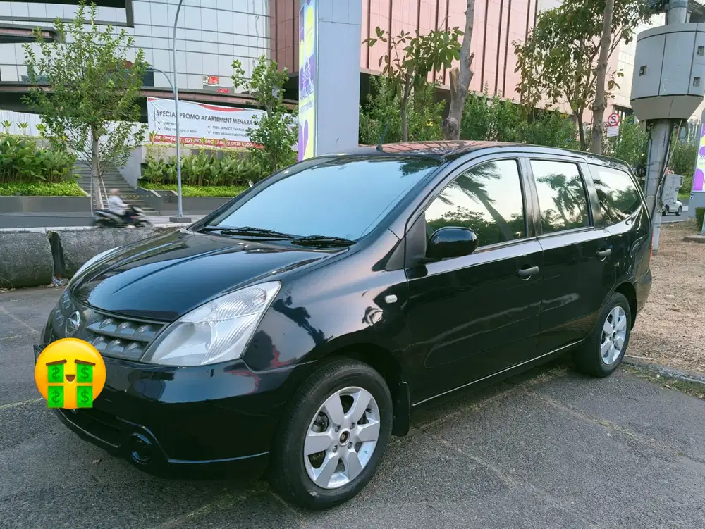 Nissan Grand livina 2010 Bensin