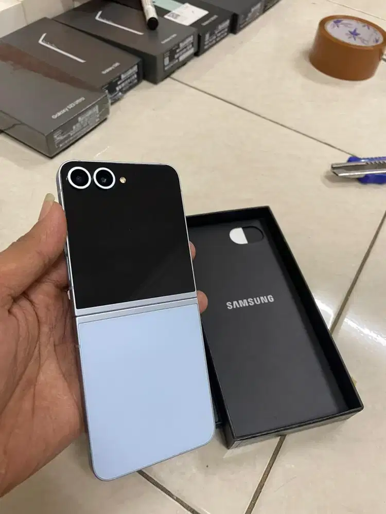 Samsung Z flip 6 12/256