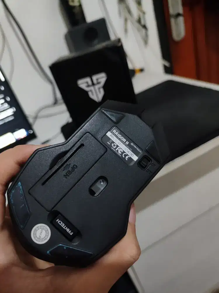Wireless Gaming Mouse