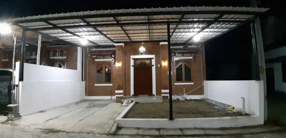 Kanopi baja ringan