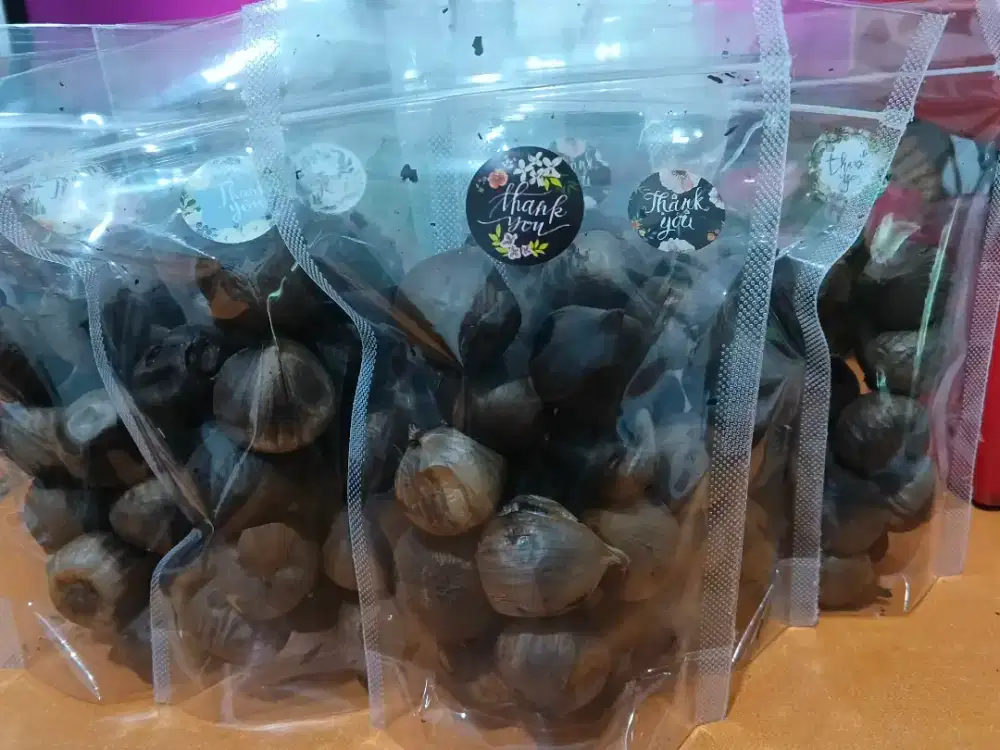 Bawang hitam black garlic