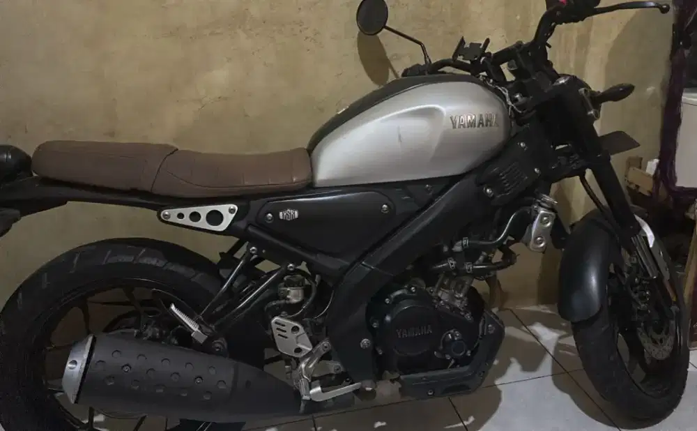Yamaha xsr 2021..stnk 2022 pajak off 1 thn