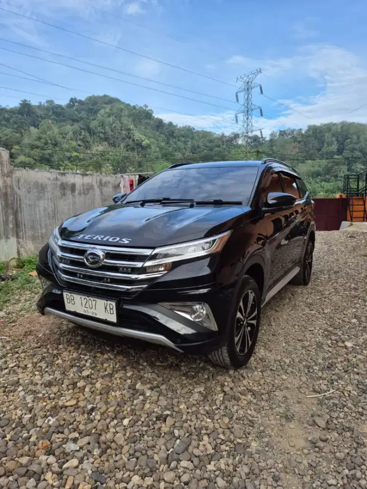 Di jual satu unit Terios R deluxe THN 2018 mt.
