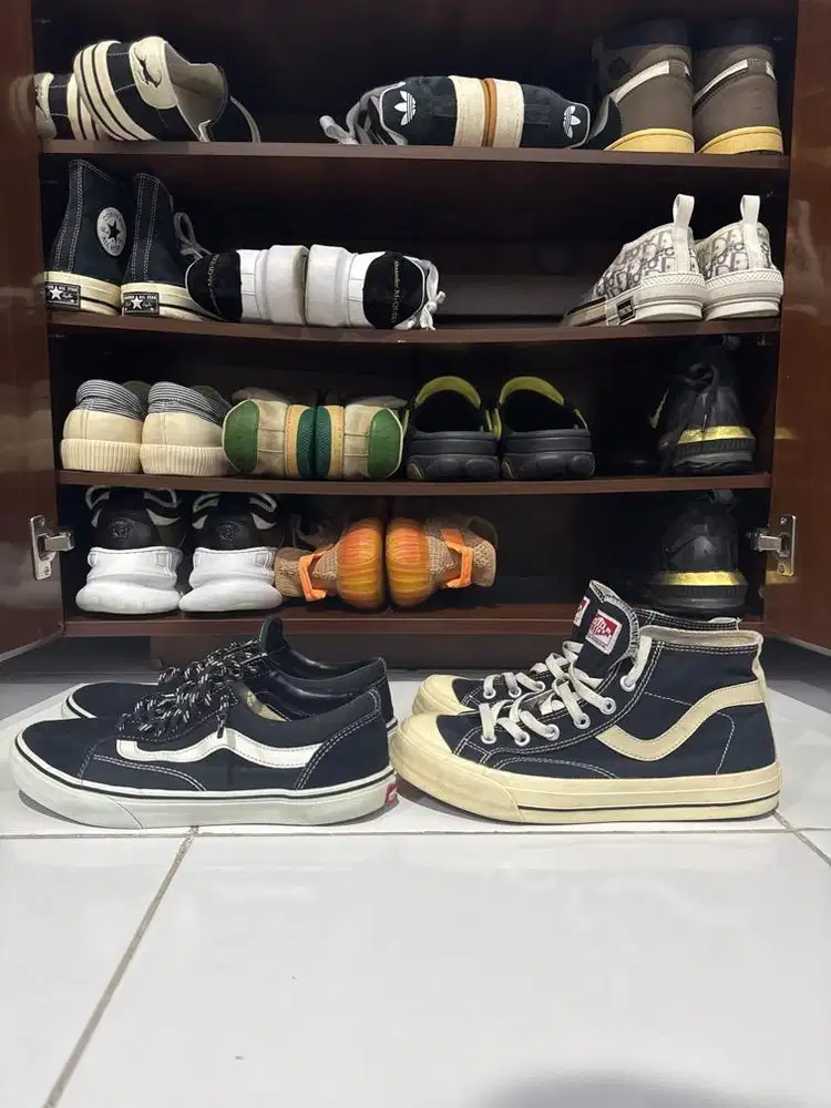 Bundling Vans & Ventela sneakers second