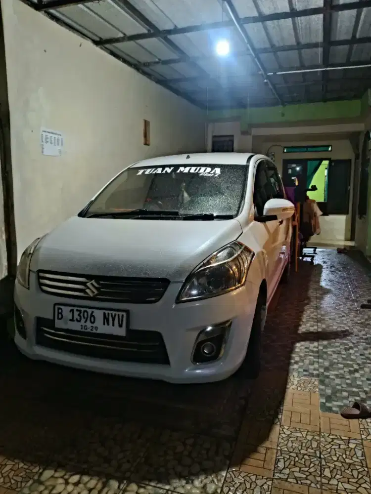 Suzuki Ertiga 2015 Bensin