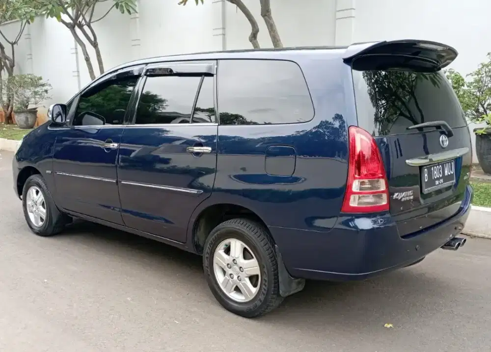 Toyota Kijang Innova 2.0 G Manual 2005 Biru Istimewa Sekali Siap Pakai