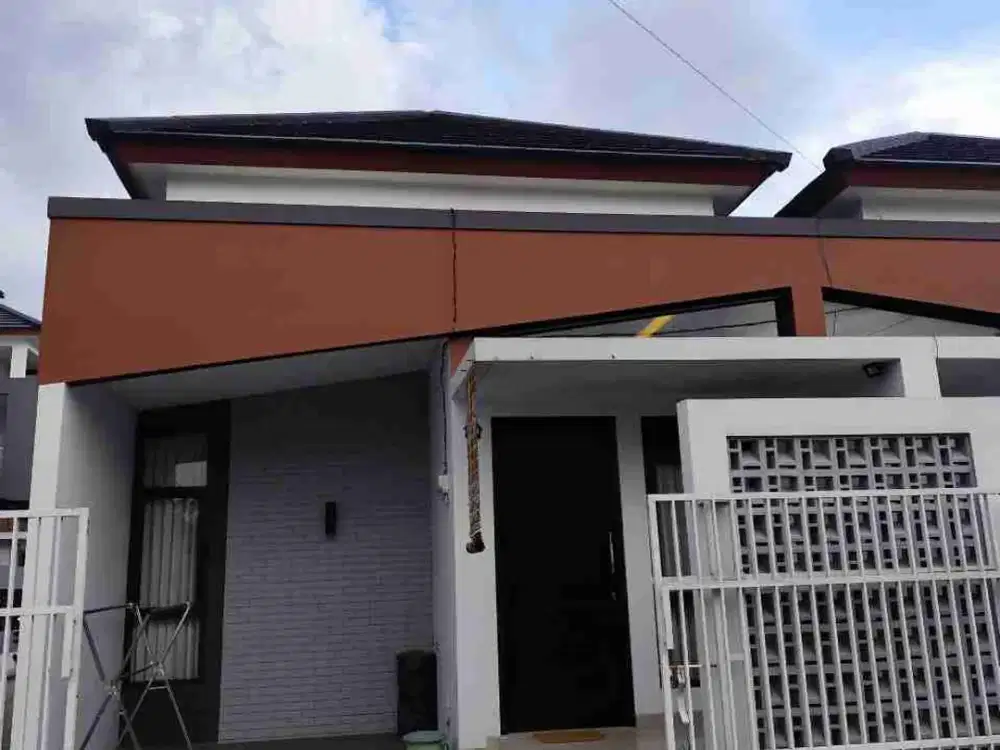 Rumah 1 lantai siap huni claster bisa KPR Cisaranten Arcamanik Bandung lixo clas