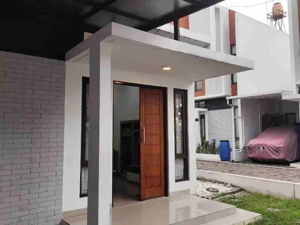 Rumah 2 lantai di Cisaranten siap huni claster dekat sekolah Arcamanik bandung Iluvia 2