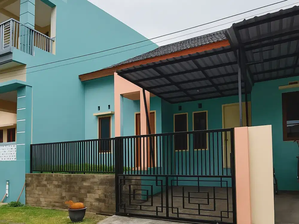 Rumah 2lantai termurah! Lokasi di Perumahan one gate Karangploso Malang
