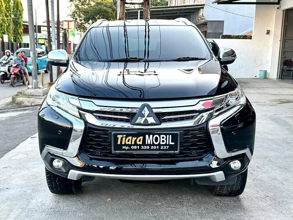 Mitsubishi Pajero Sport 2.4 Dakar AT Pemakaian Th 2020