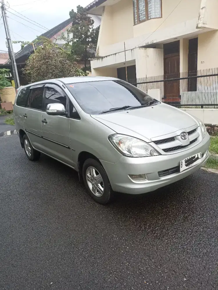 Toyota kijang innova G manual 2007 euro