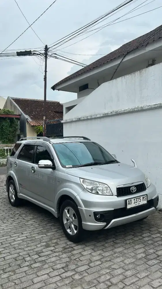 RUSH TRD SPORTIVO LOW KM ISTIMEWA