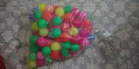 Mainan bola anak anak
