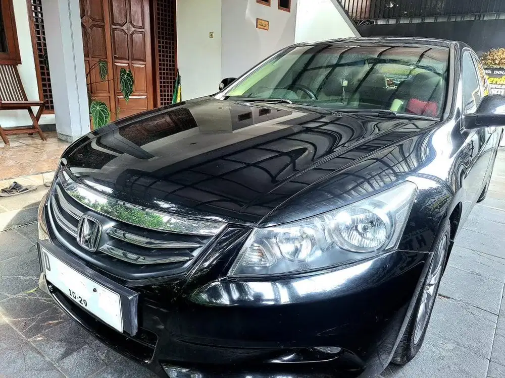 Honda Accord 2011 Bensin