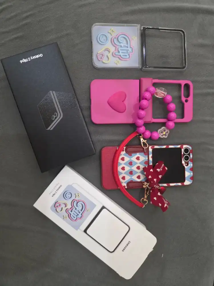 Samsung z flip 6 like new