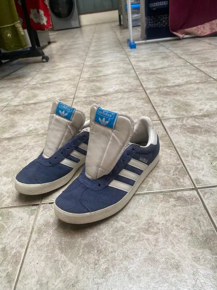 Adidas Gazelle Biru Preloved