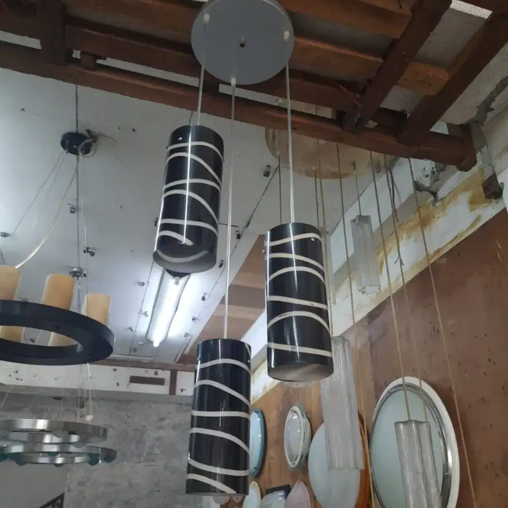 Lampu gantung lampu plafon