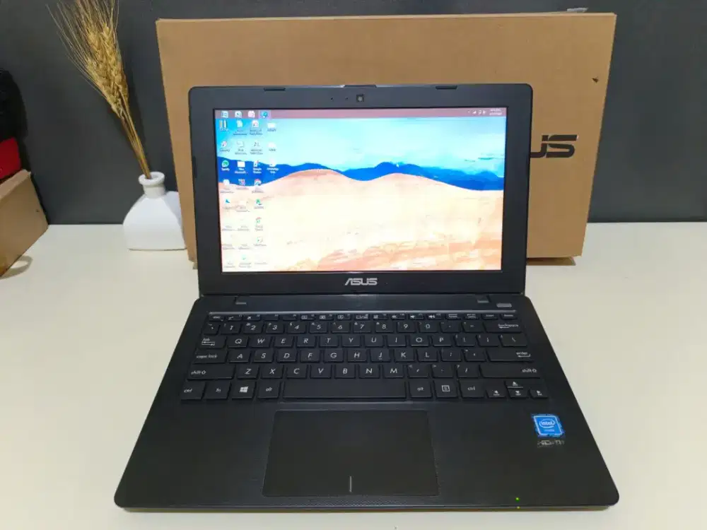 Laptop Asus X200MA Fullset Dus