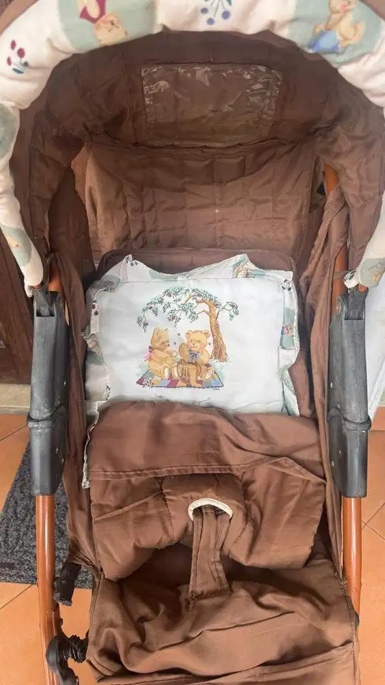 Stroller Coklat