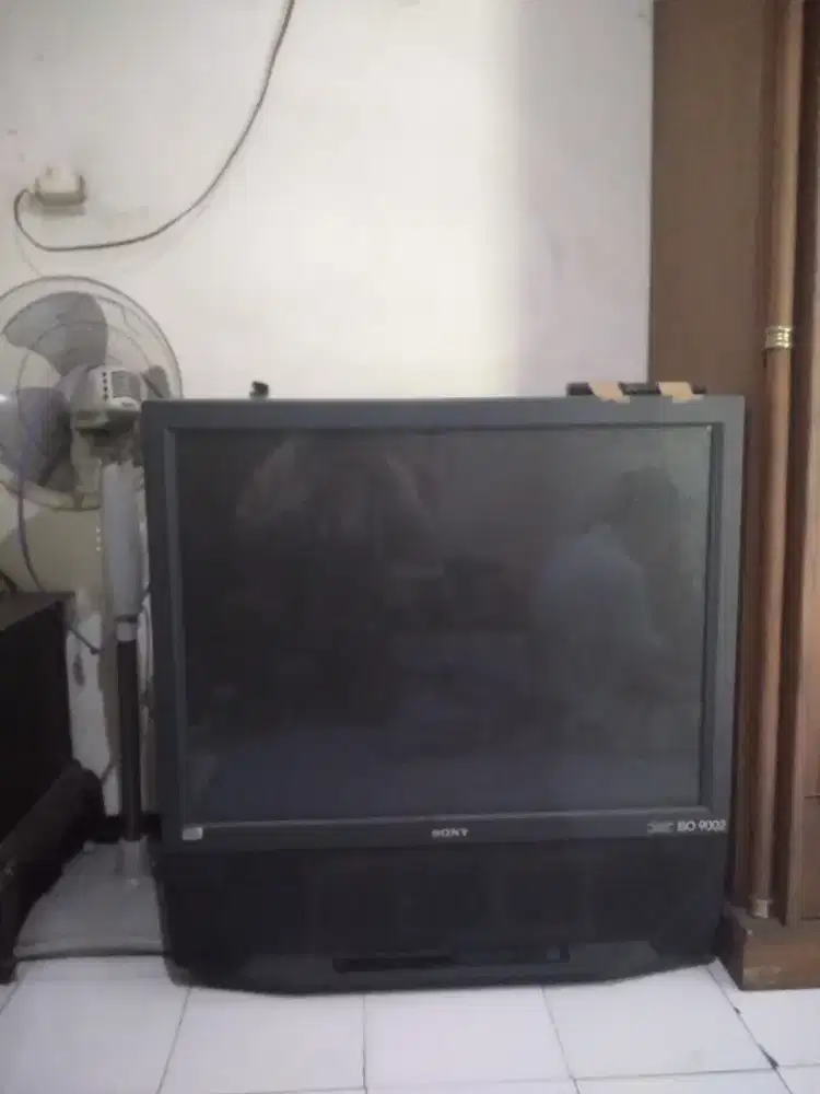 Jual TV Tabung bekas me4k Sony 60, Rusak tapi Nyala, Nyala Tapi Rusak