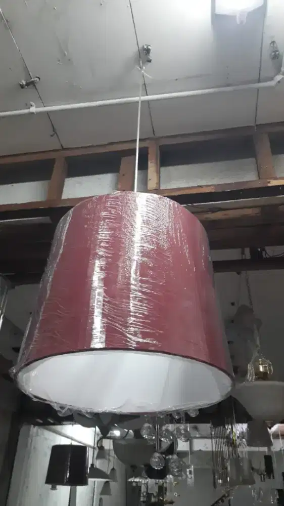 Lampu gantung lampu plafon