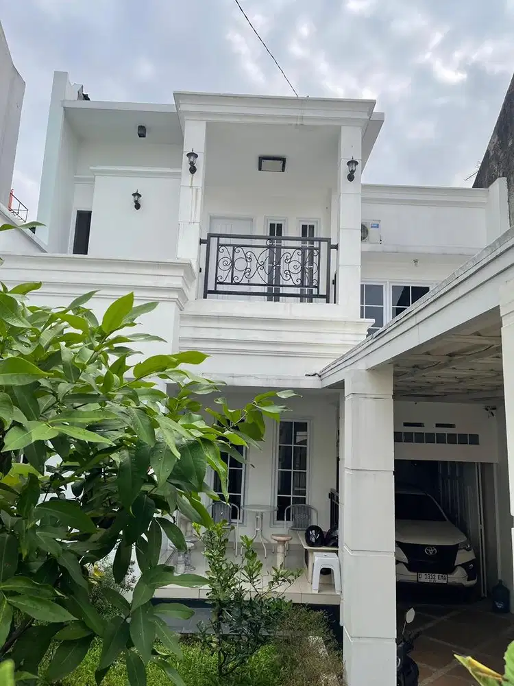 DIJUAL RUMAH STRATEGIS TENGAH KOTA BANDUNG!!