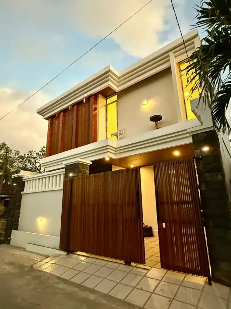 Villa minimalis modern 2 lantai di mengwi