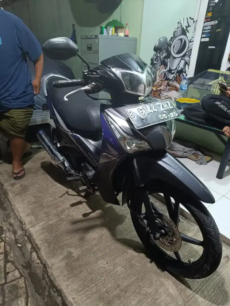 Supra x 125cc helm in