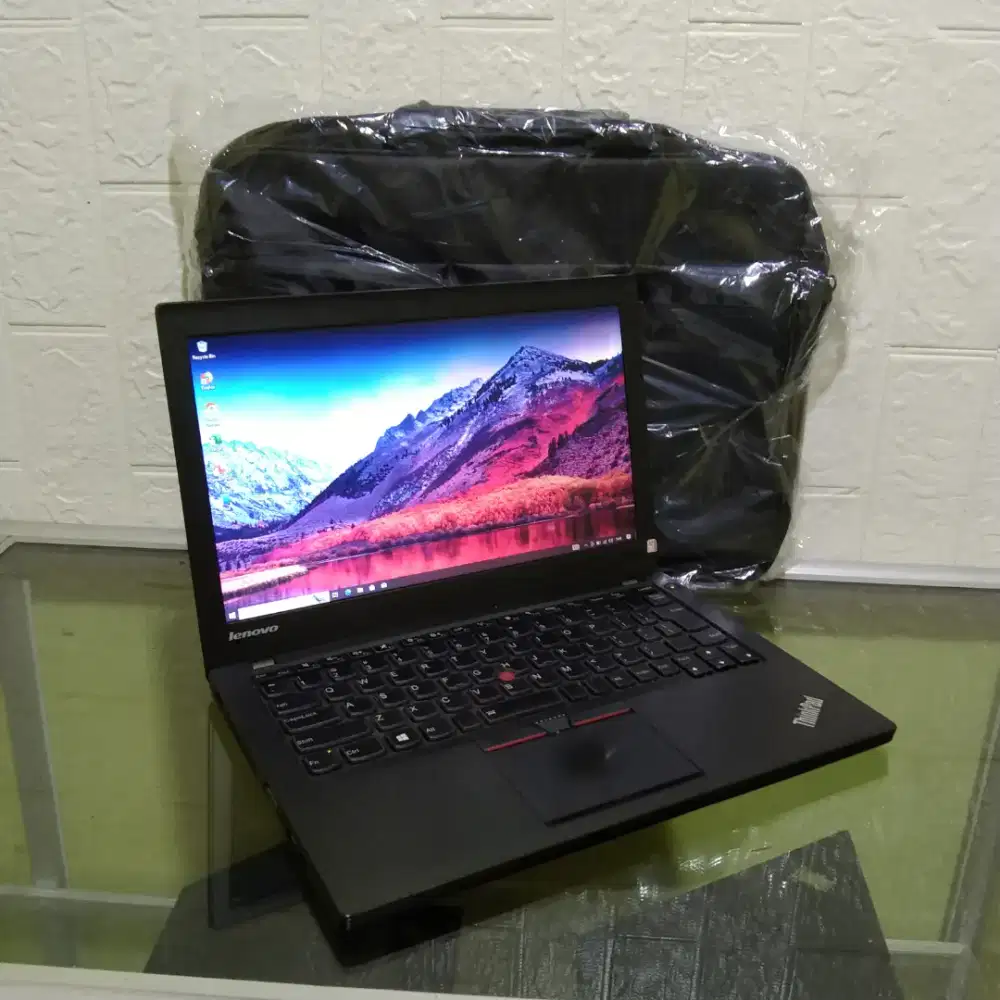 Lenovo thinkpad core i5 ram 8gb sdd 512gb normal