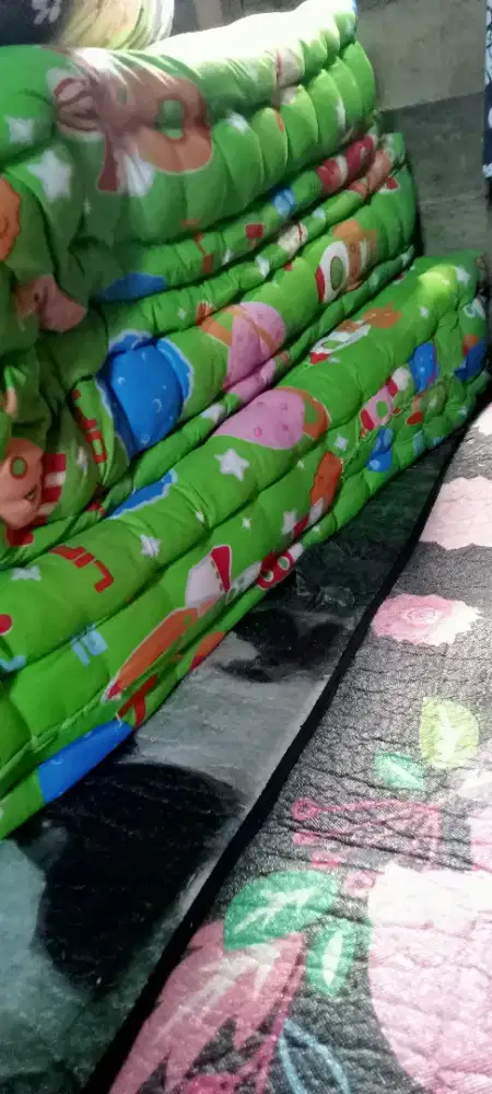 Dijual ranjang tempat tidur besi beserta tilamnya