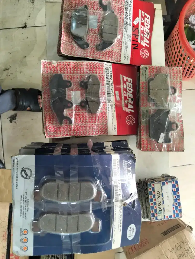 Di jual murah kampas depan dan belakang motor harga 9.000