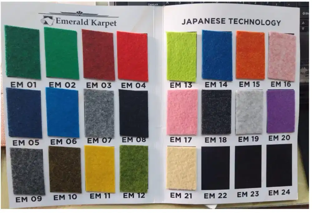 Karpet crown untuk runagan