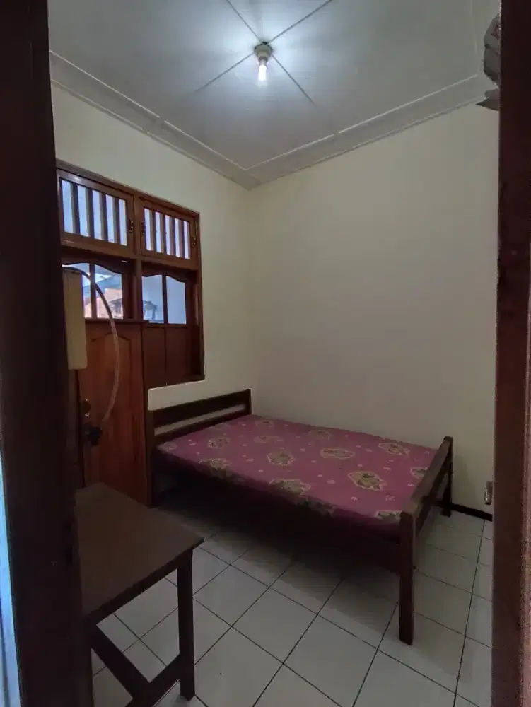Kost Putri Timar