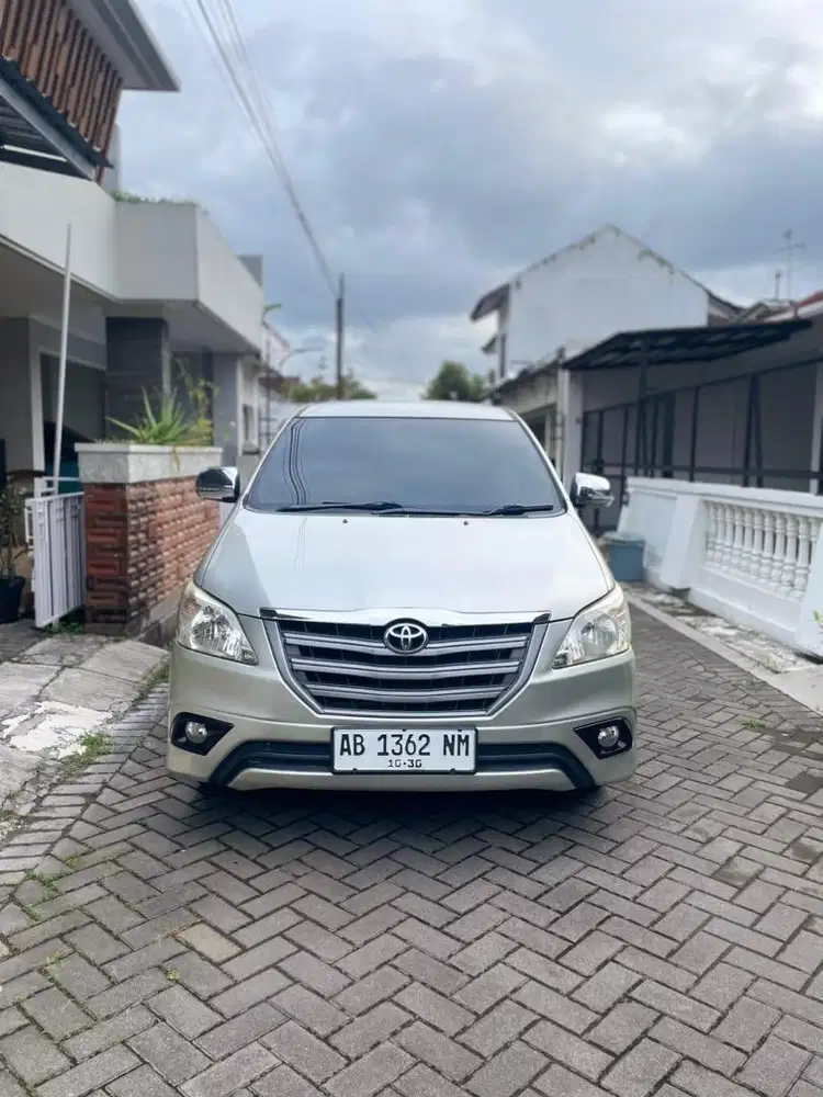 Toyota Kijang Innova Barong G Diesel Matic Solar AT Asli Automatic
