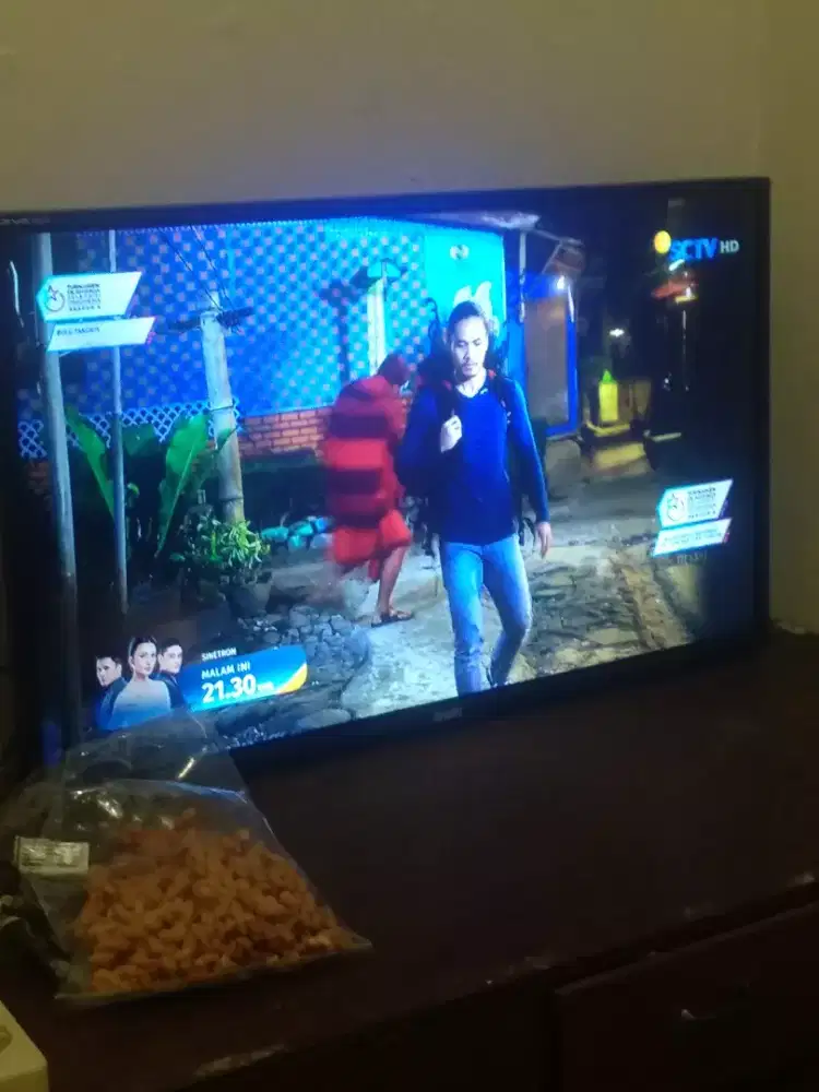 Jual Led Digital Merk Akari Diva 32 inch beserta remote tinggal pasang