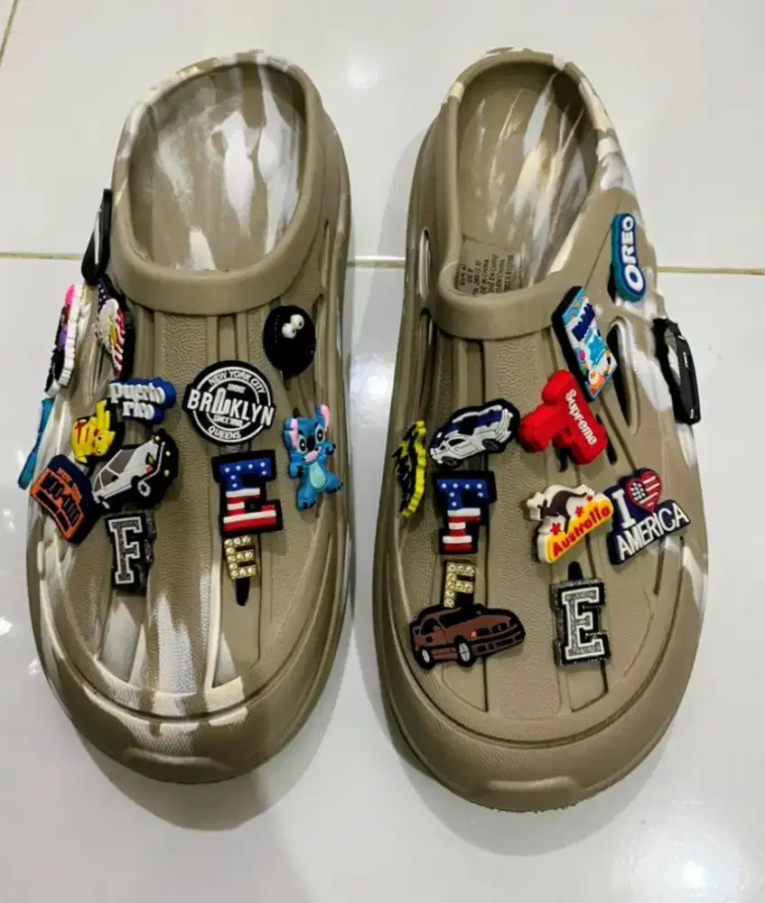 Sandal H&M Eva Foam Chunky Slides Khaki Size 42 Limited