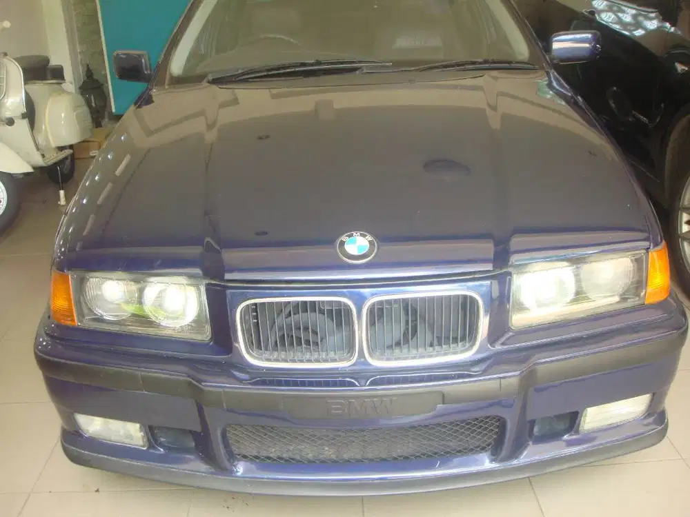 Dijual Mobil BMW tahun 1998