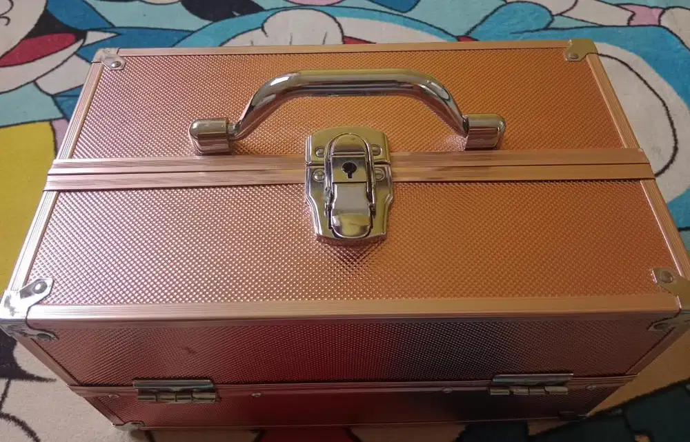 Tempat make up (beauty case)