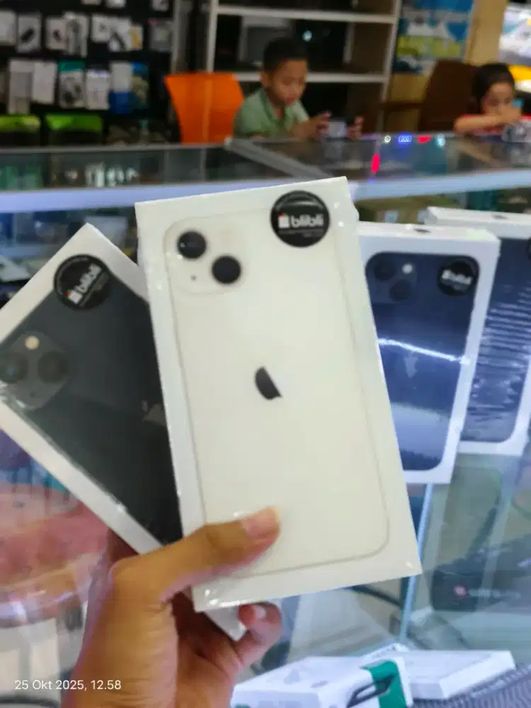 Iphone 13 128gb new bnib garansi resmi 1th