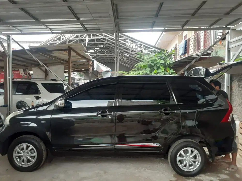 Toyota Avanza 2012 Bensin