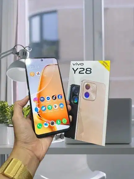 VIVO Y28 HIJAU ZAMRUT