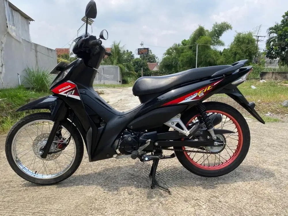 58@: DP:1,150RBU F KOTA HONDA REVO FIT110 HITAM