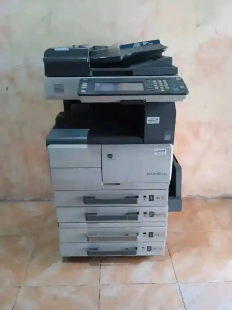 Mesin fotocopy Minolta bizhub 350