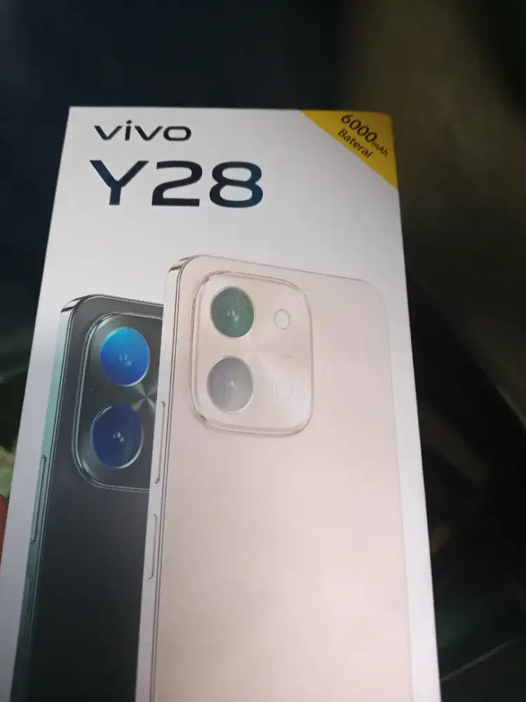 HP vivo y28 ram 6/128 HP mulus baru 14 hari