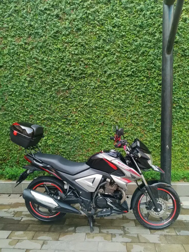 Honda New Megapro Fi