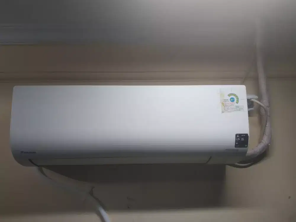 AC Daikin 1/2 PK, R32 Inverter