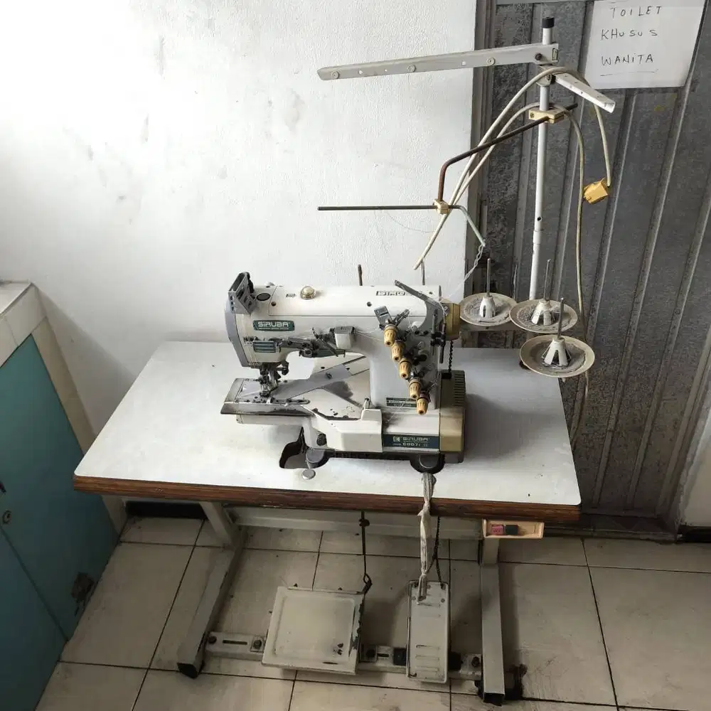 Mesin Jahit Overdeck Siruba